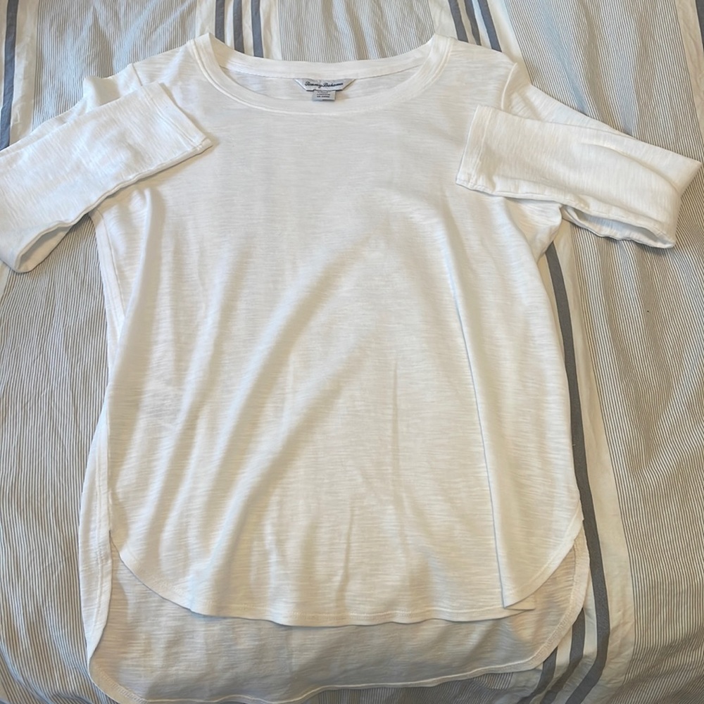 Women’s Tommy Bahama Longsleeve